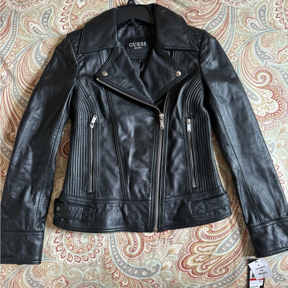 🌟NWT Genuine leather jacket, Guess, size XS, black🌟 - Picture 2 of 9